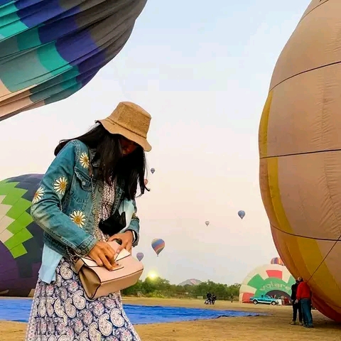 Mexico Travel-Hot-Air-Balloon Adventure https://habibi-world-travel-agency.com/ - Habibi World Travel